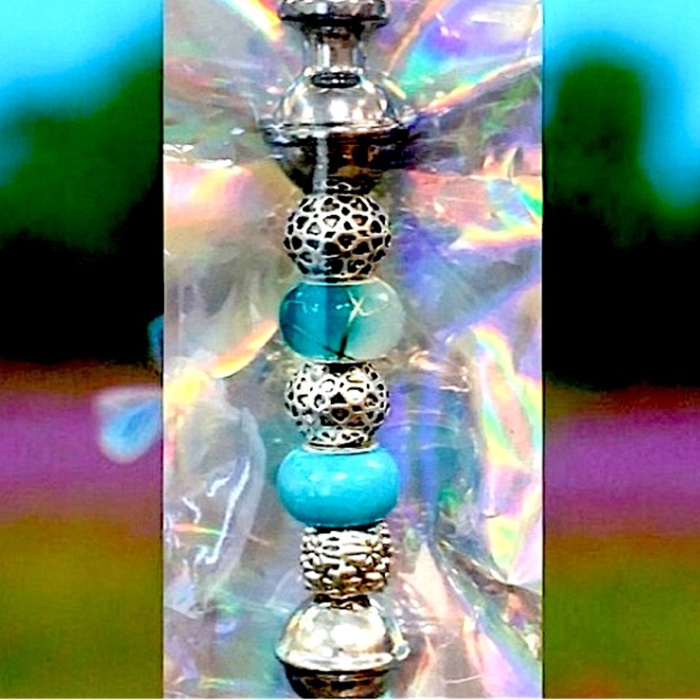 Bottle Opener Elegant Silver and Blue - Picture 4 of 5